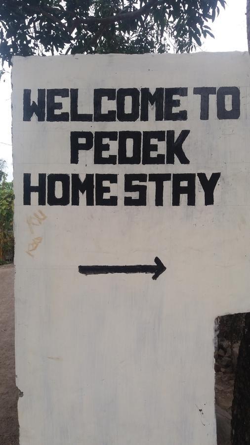 Pedek Homestay Praya Exterior foto